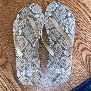 Coach flip flops